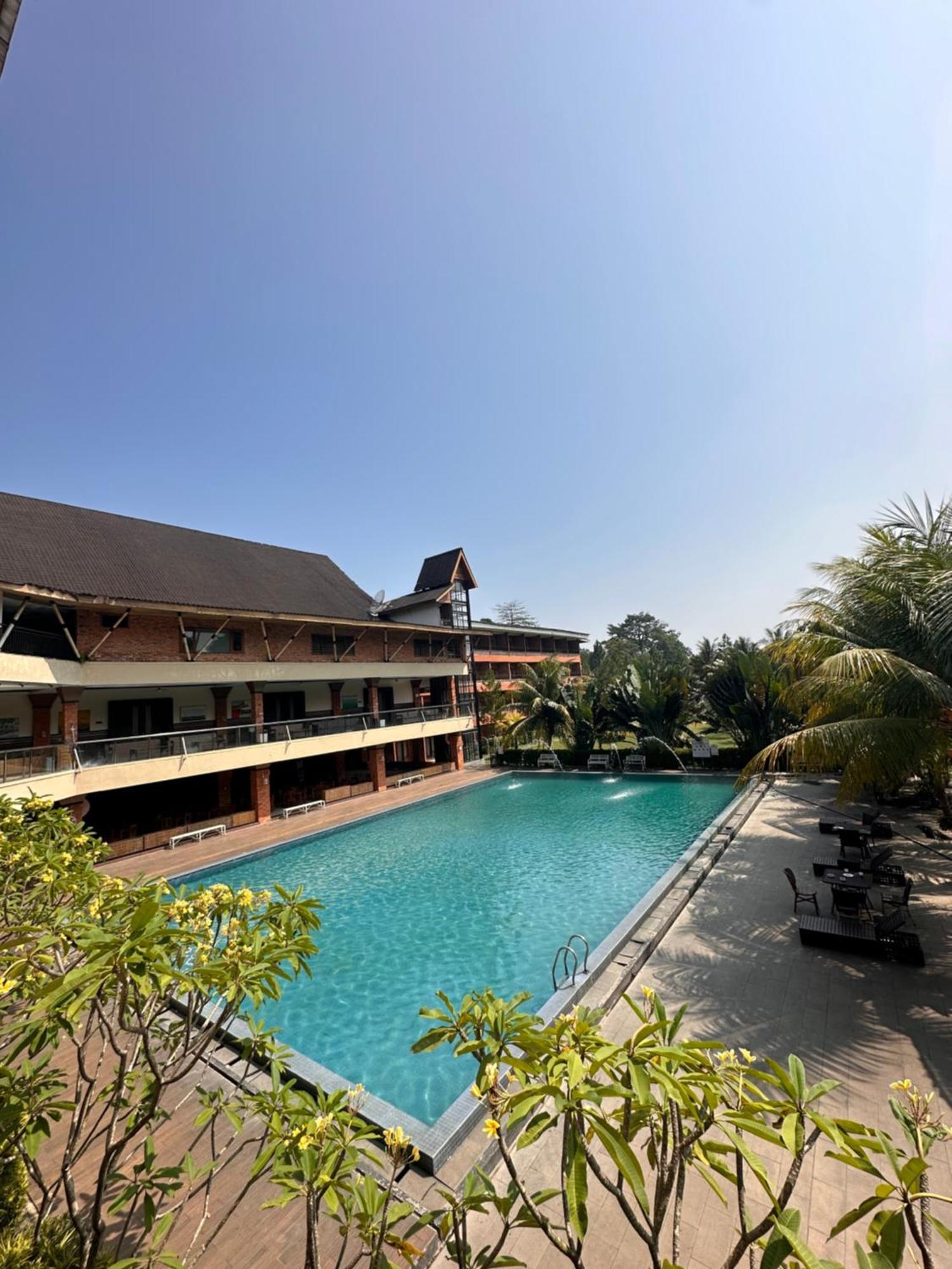 Grand Mulya Hotel Bogor Exterior foto