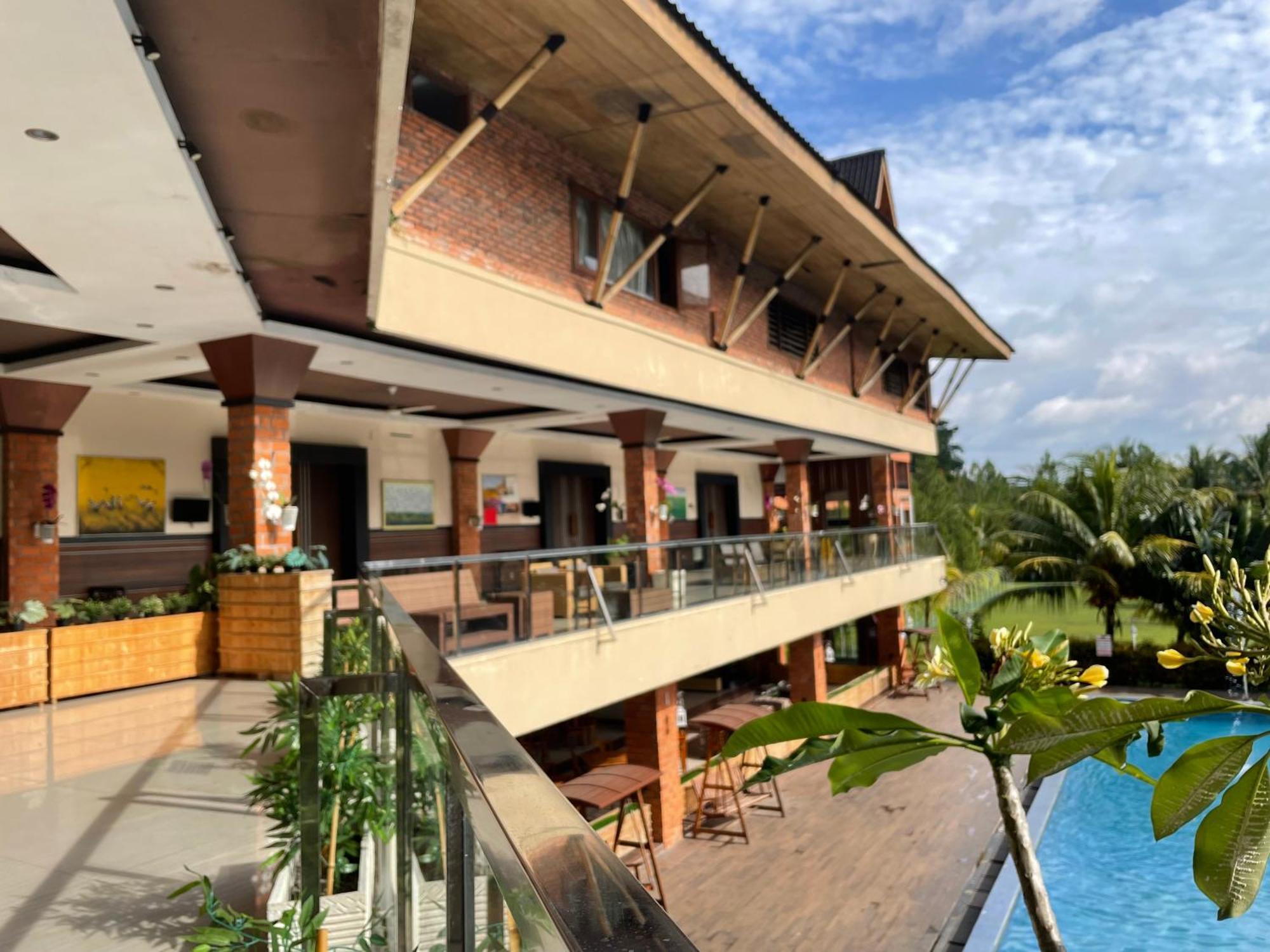 Grand Mulya Hotel Bogor Exterior foto