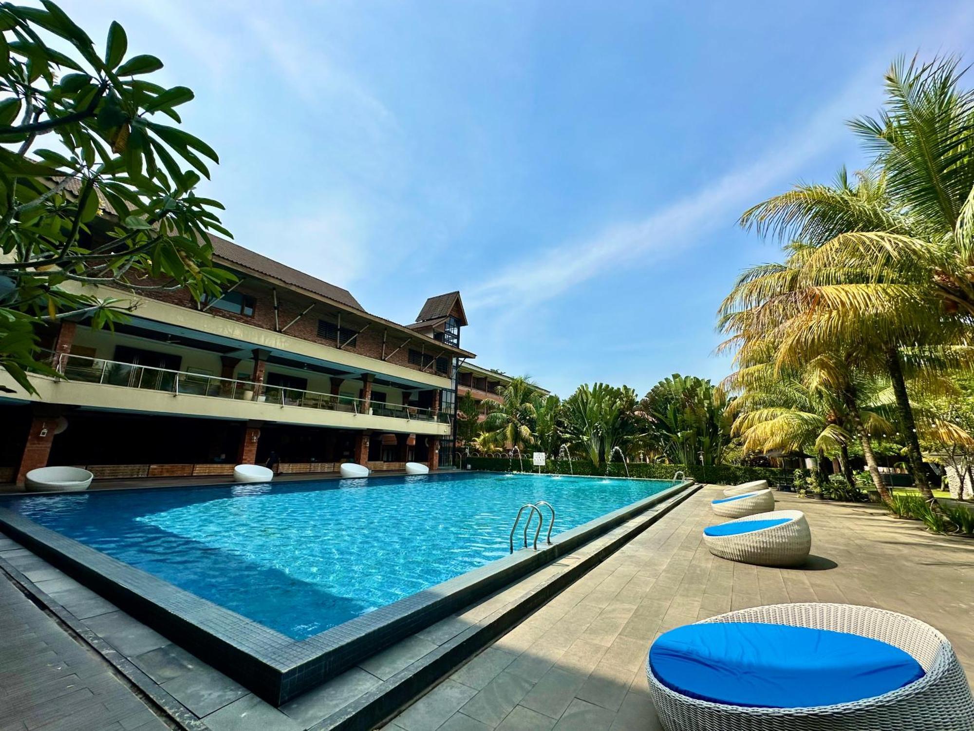 Grand Mulya Hotel Bogor Exterior foto