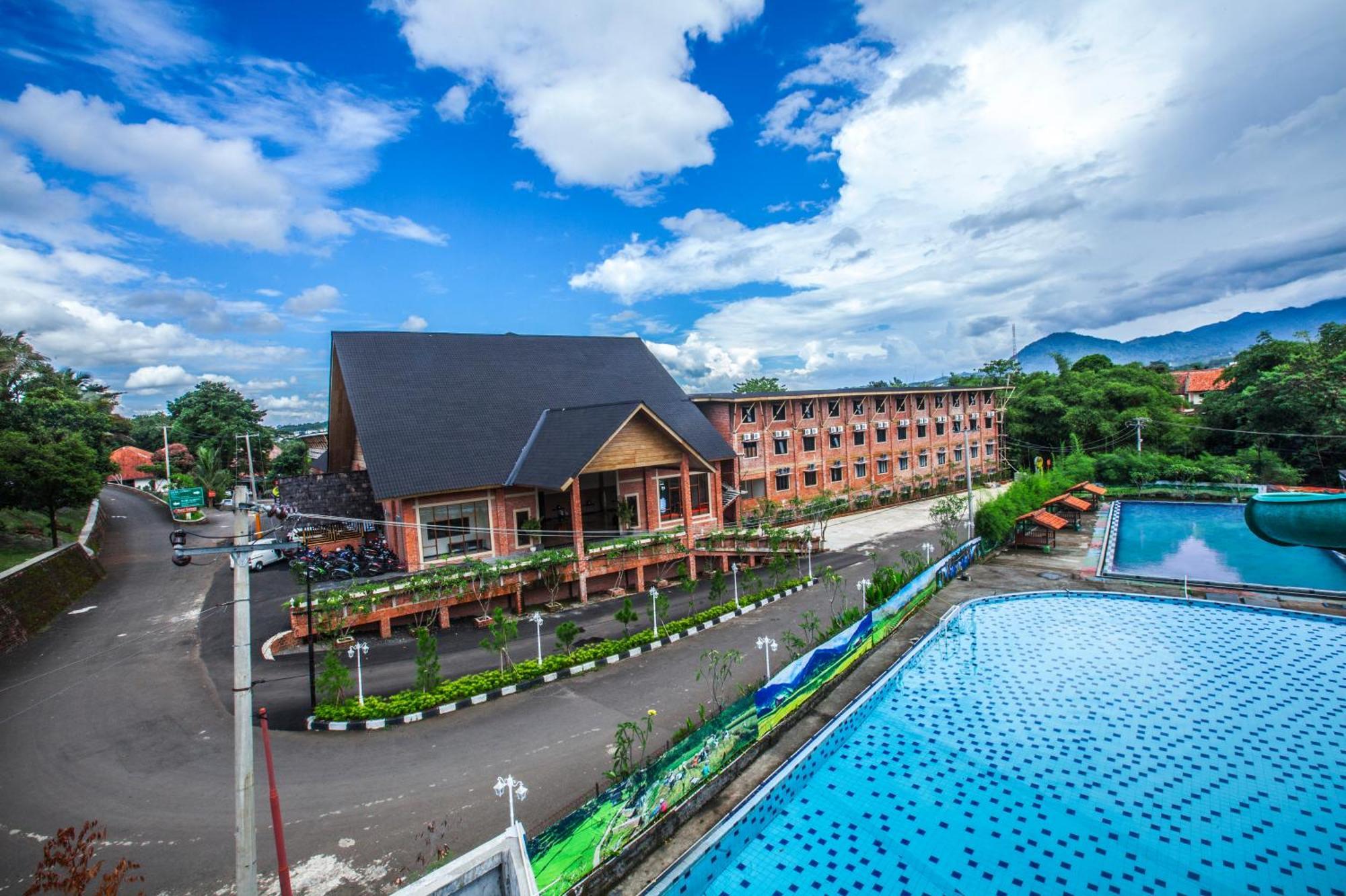 Grand Mulya Hotel Bogor Exterior foto