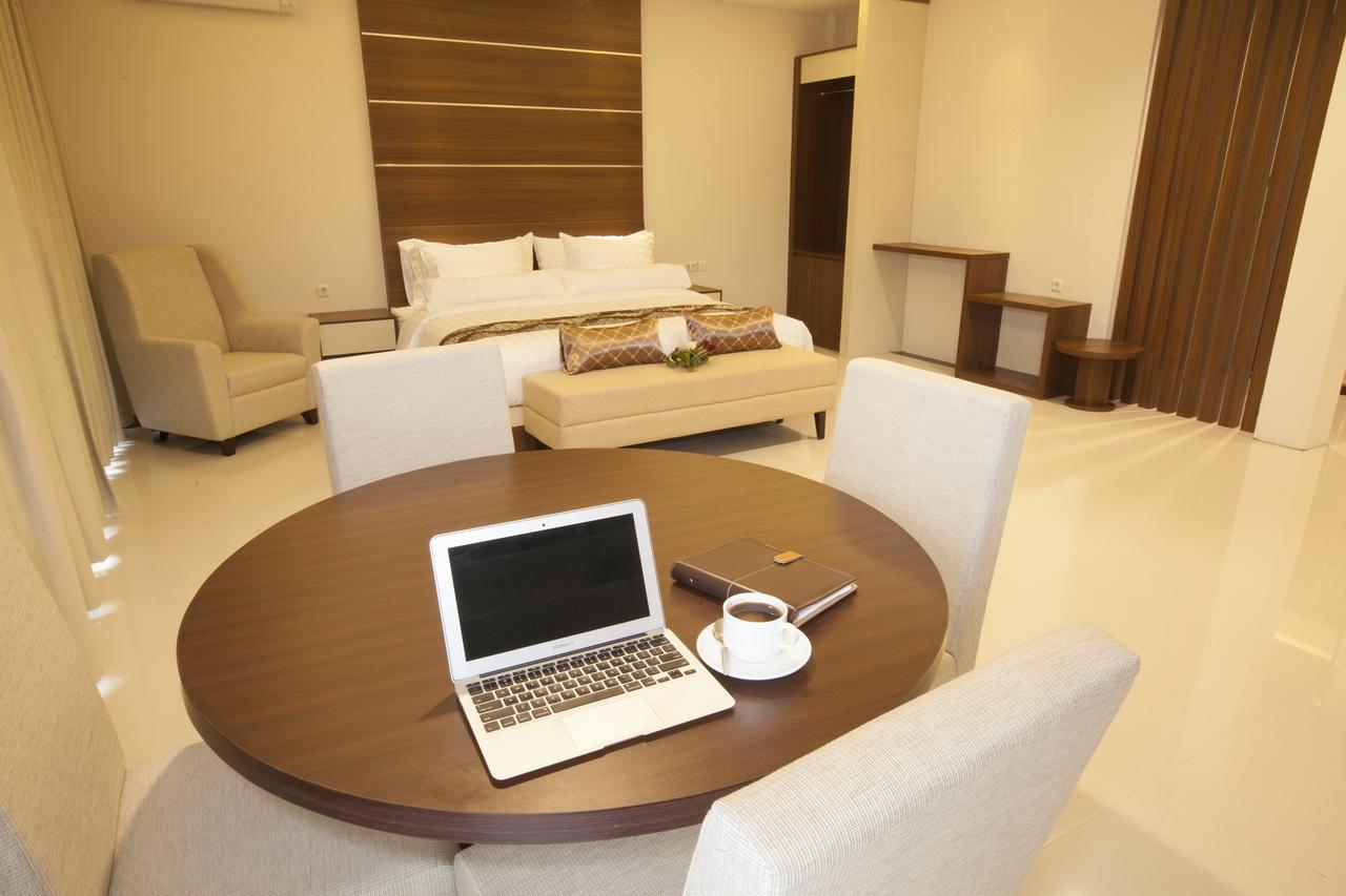Grand Mulya Hotel Bogor Exterior foto
